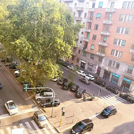 Grand Corner 32 Milan